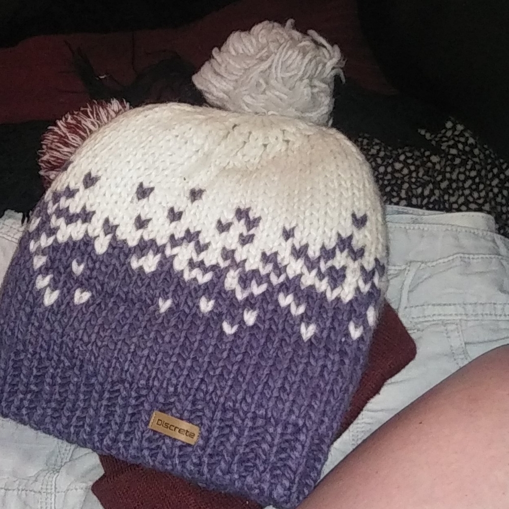 Discrete Hat - Picture 2 of 3